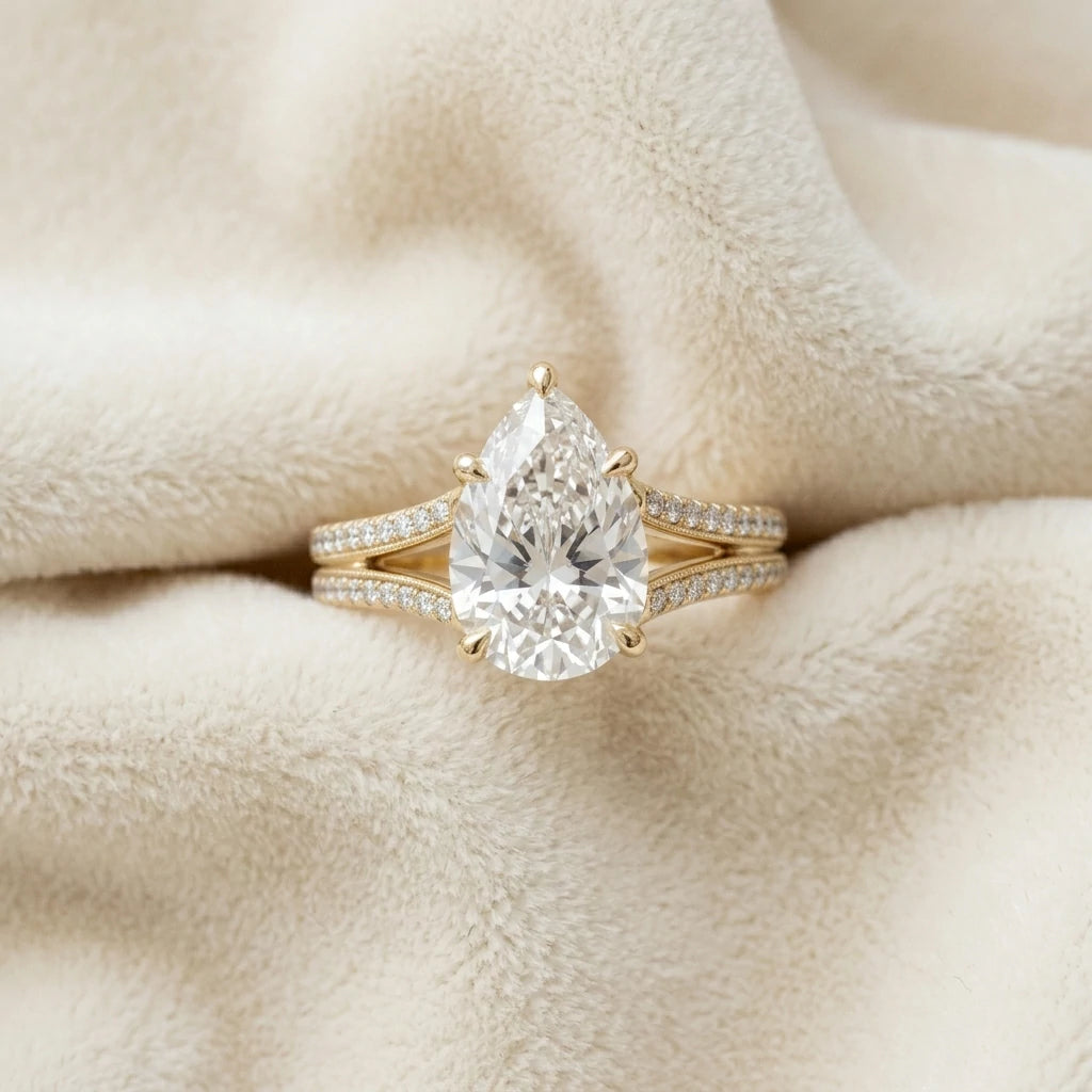 The Pearline Split Band Ring — 2ct Moissanite
