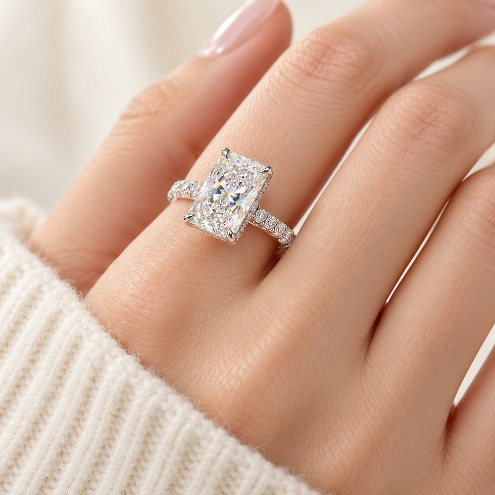 Aurora Radiant 4CT Ring