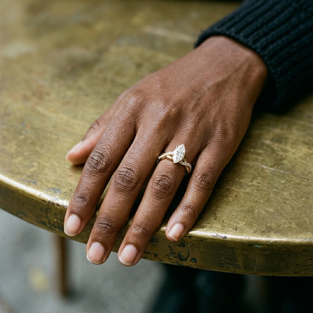 The Marquise Twist Ring — 1ct Moissanite