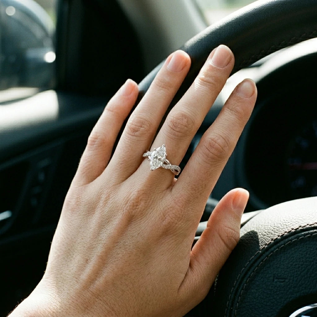 The Marquise Twist Ring — 1ct Moissanite