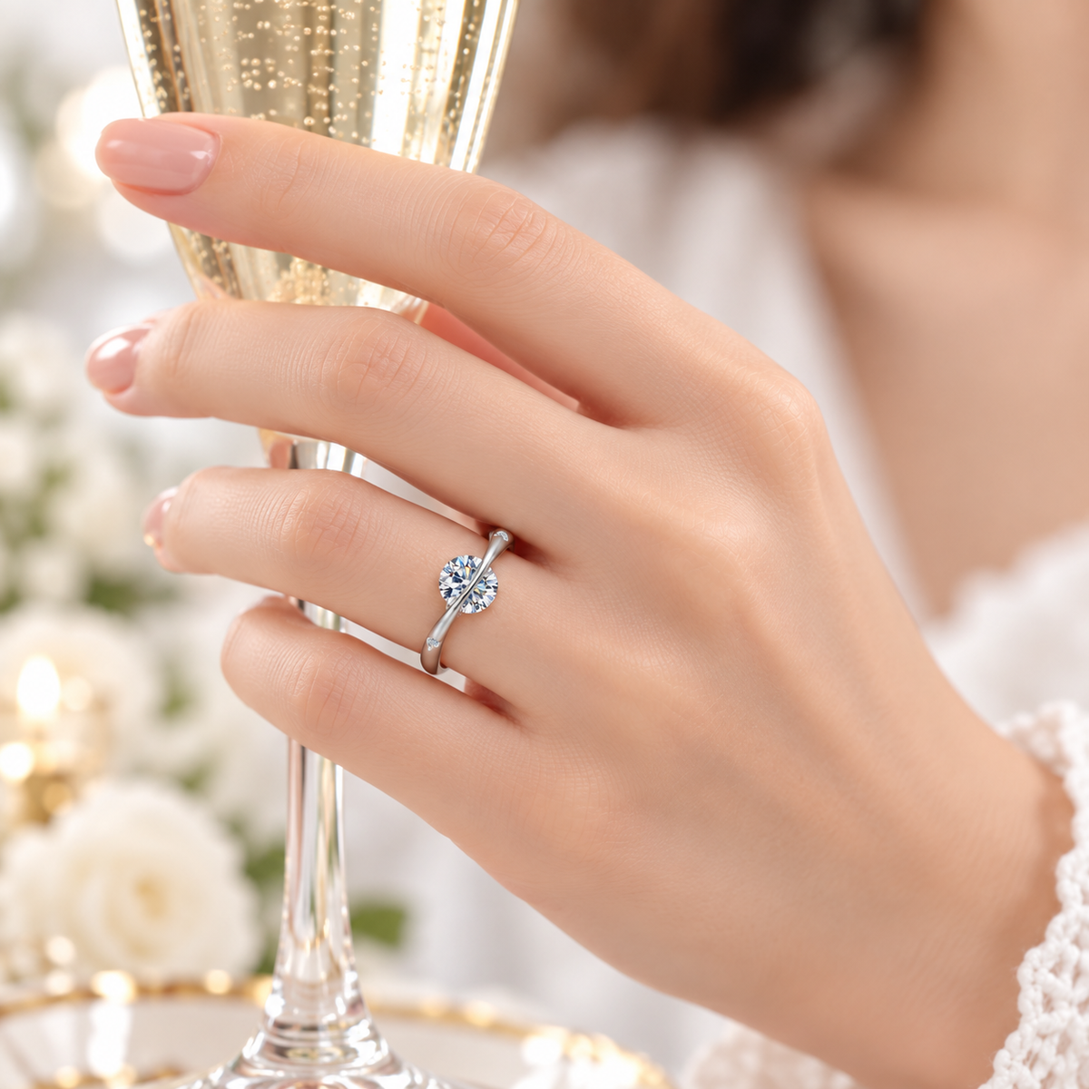 The Orbit Ring — 1ct Moissanite