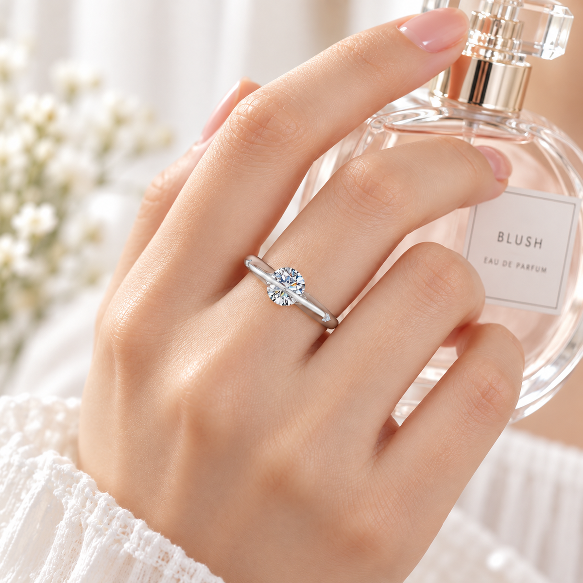 The Orbit Ring — 1ct Moissanite