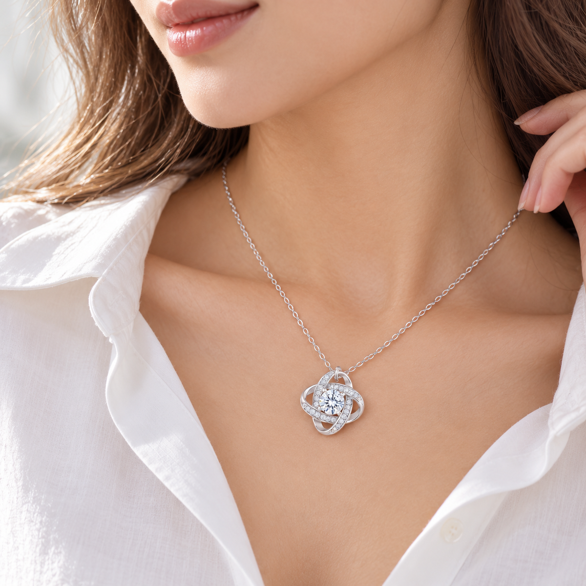 The Celestial Embrace Necklace — 1ct Moissanite