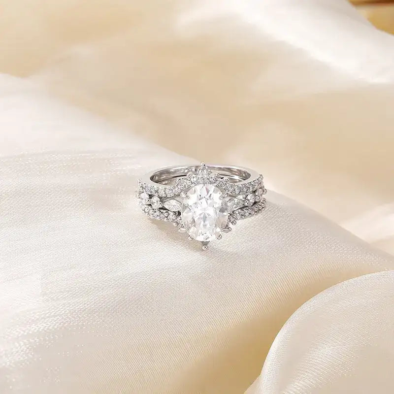 The Oval Tiara Ring Set — product view 5